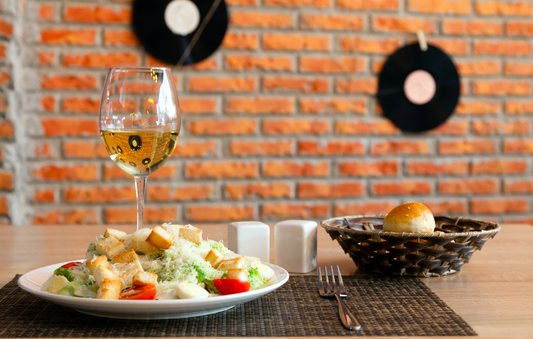 Quel vin avec votre salade ? Les meilleurs accords mets-vins salade